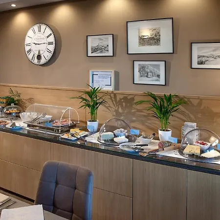 Cristina Couette-café Castagnole delle Lanze