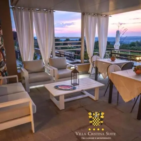 Couette-café Cristina 4*